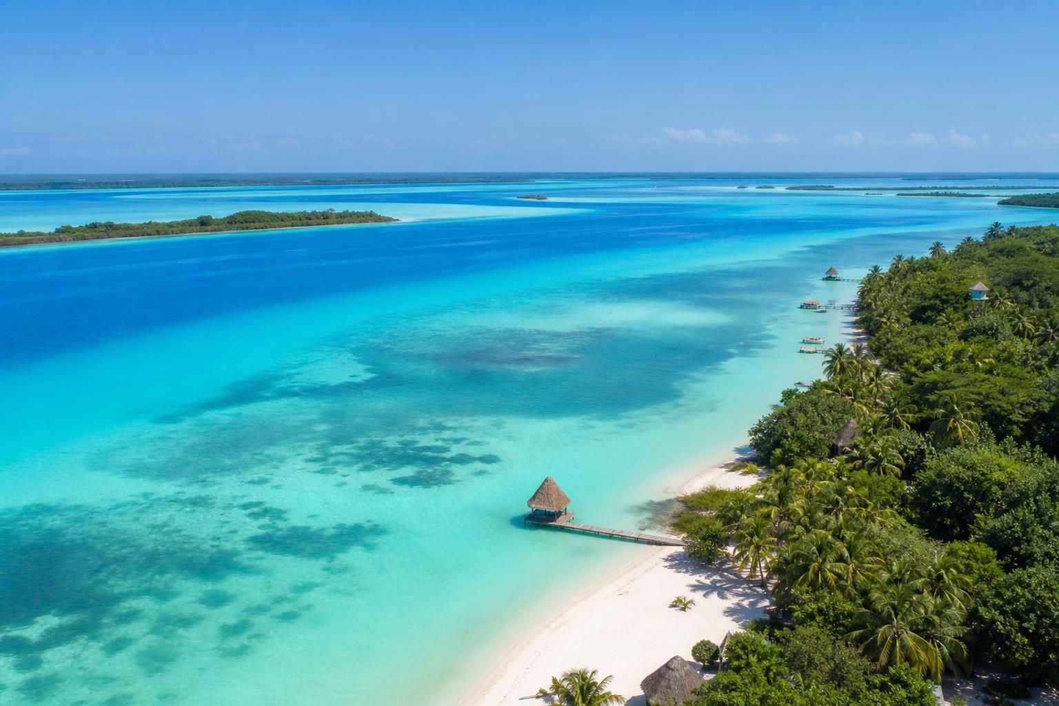 explorez bacalar, la lagune aux 7 couleurs, avec notre guide complet pour un voyage inoubliable entre nature, culture et aventures uniques.