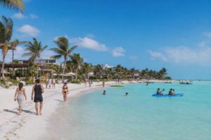 découvrez si holbox en 2026 mérite toujours une visite malgré les évolutions récentes, avec un aperçu des changements, des conseils pratiques et des recommandations pour un voyage réussi.