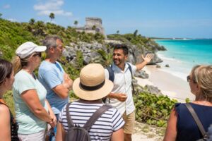 Pourquoi choisir un guide local pour une agence francophone à Playa del Carmen ?
